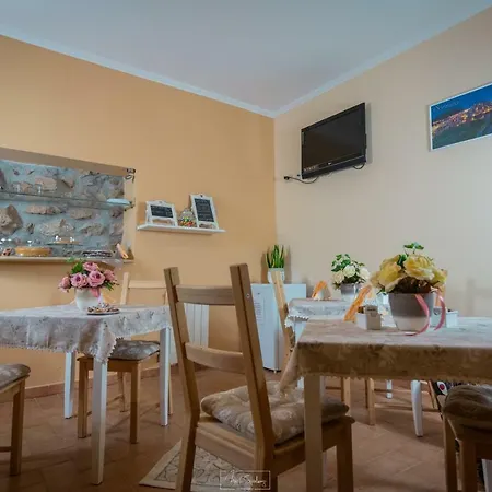 Casale Rufo Farm stay *